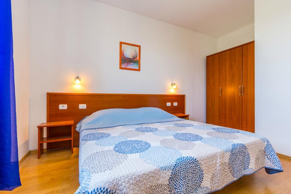 Apartment Mirjana Pula Pokoj fotografie