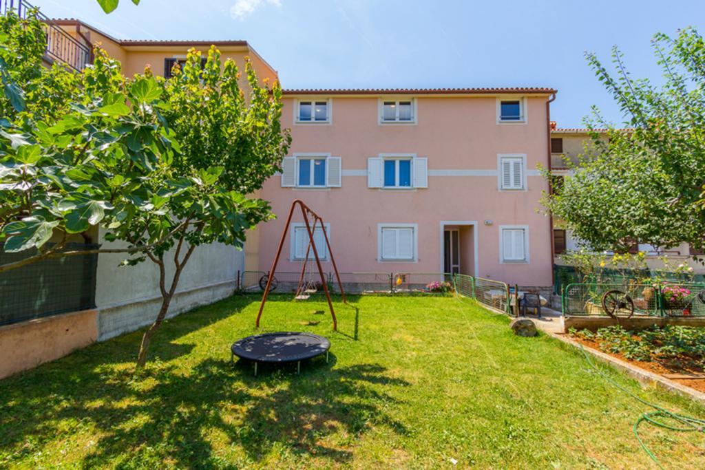 Apartment Mirjana Pula Exteriér fotografie