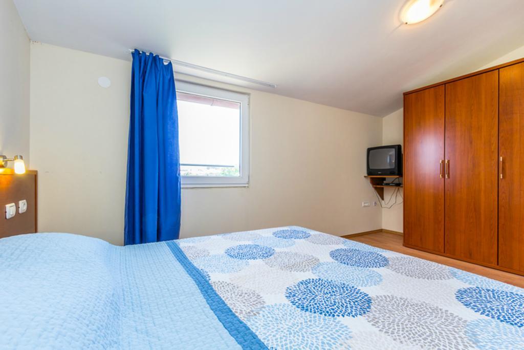 Apartment Mirjana Pula Pokoj fotografie